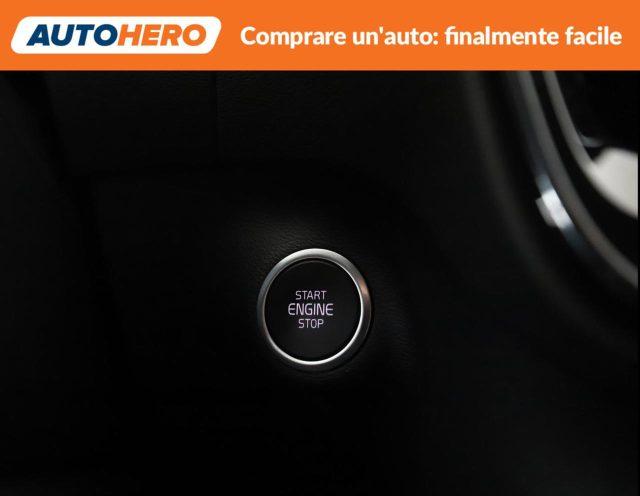 VOLVO XC40 B3 automatico Core
