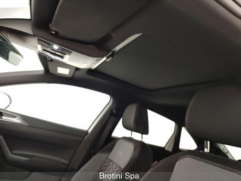 Volkswagen Taigo Taigo 1.0 TSI 110 CV R-Line