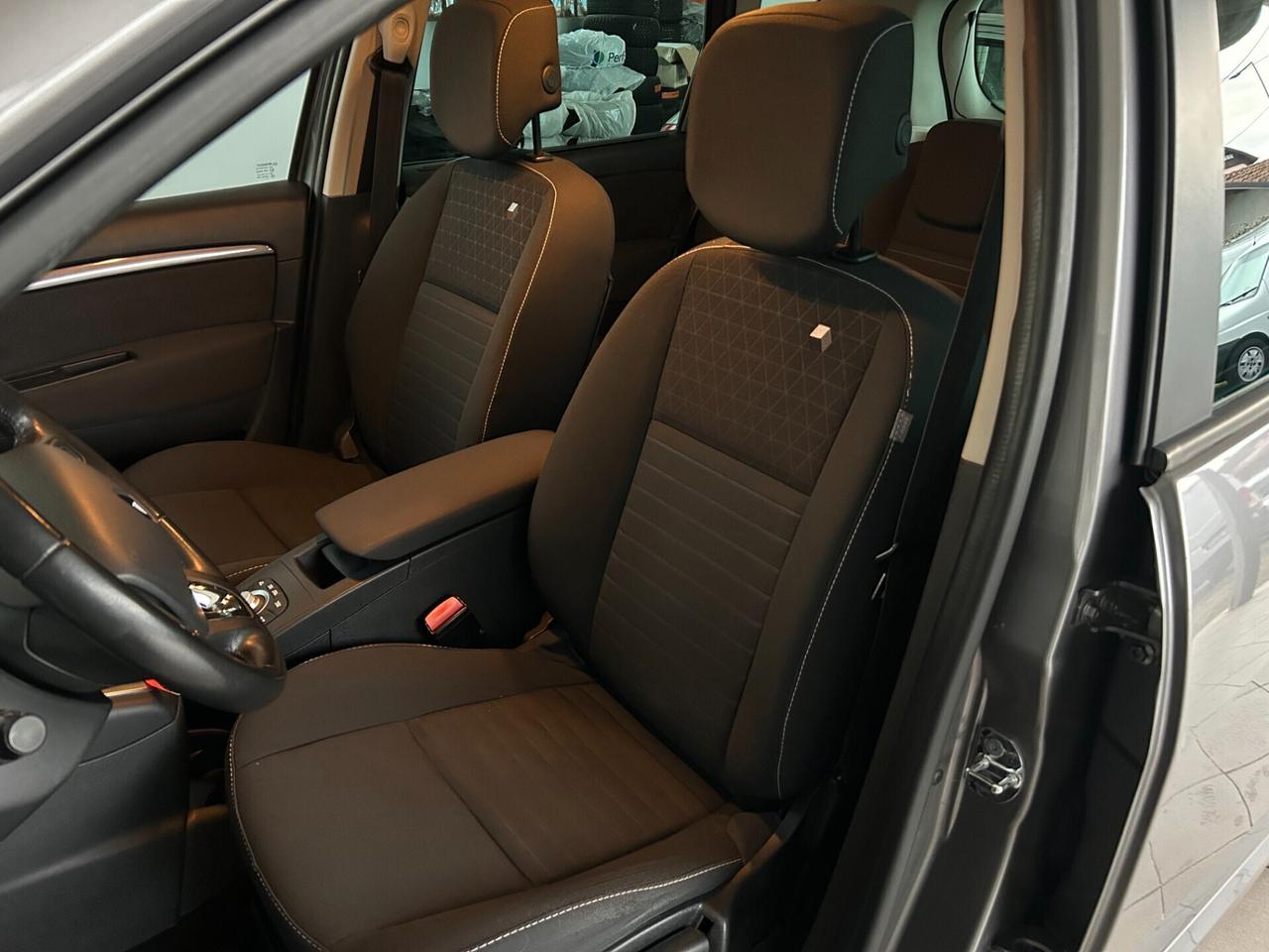 Renault Scénic 1.5 dCi 110 CV Limited EURO6