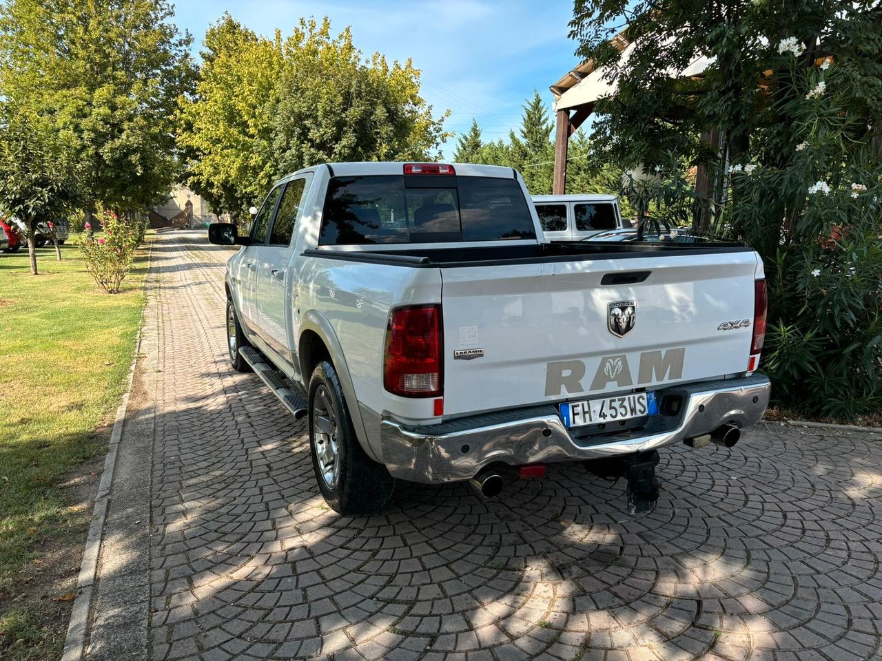 DODGE RAM 5.7 LARAMIE 4X4 GPL AUTOCARRO BELLISSIMO FULL FULL OPZIONAL PERMUTABILE