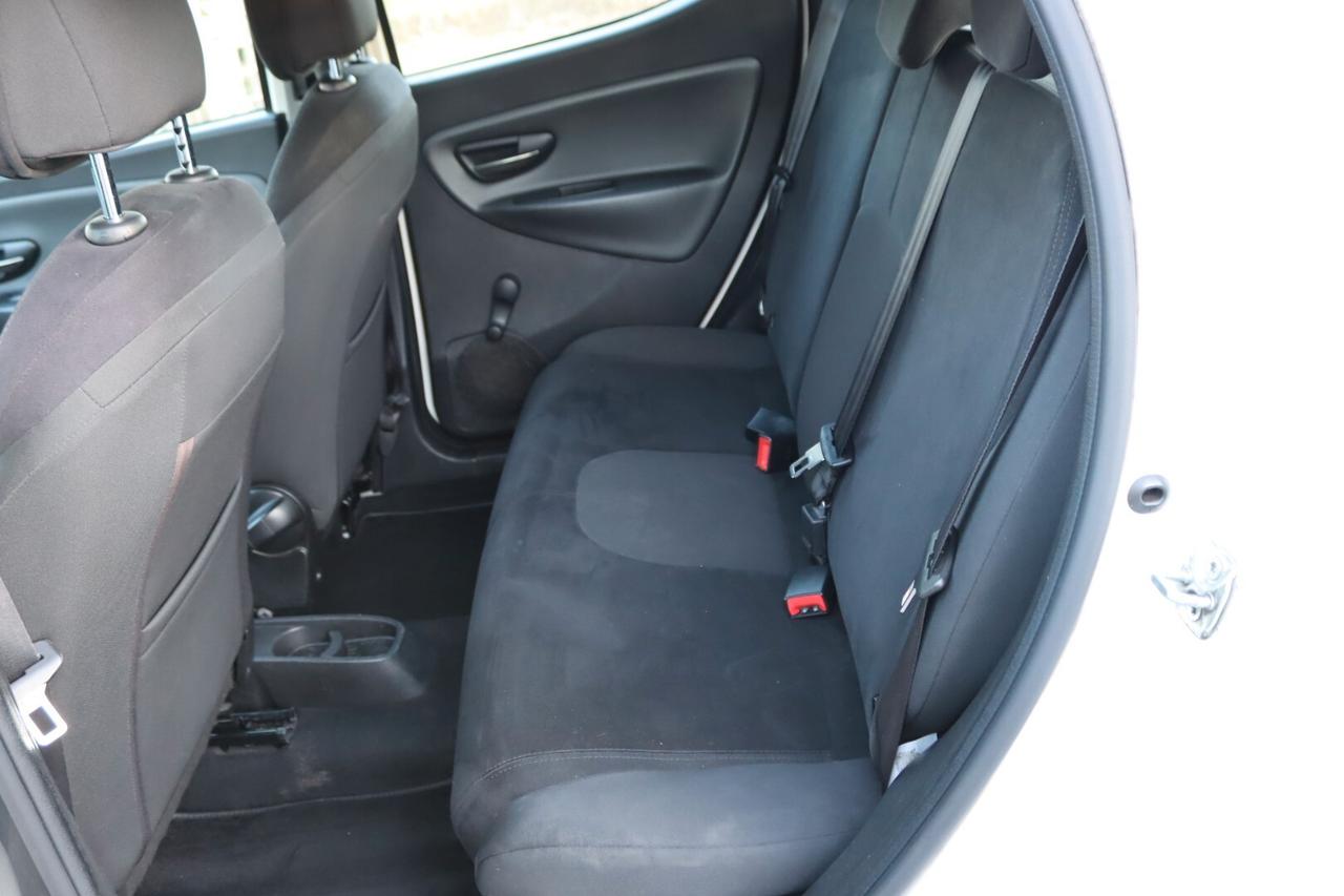 Lancia Ypsilon 1.2 69 CV 5 porte GPL Ecochic Gold