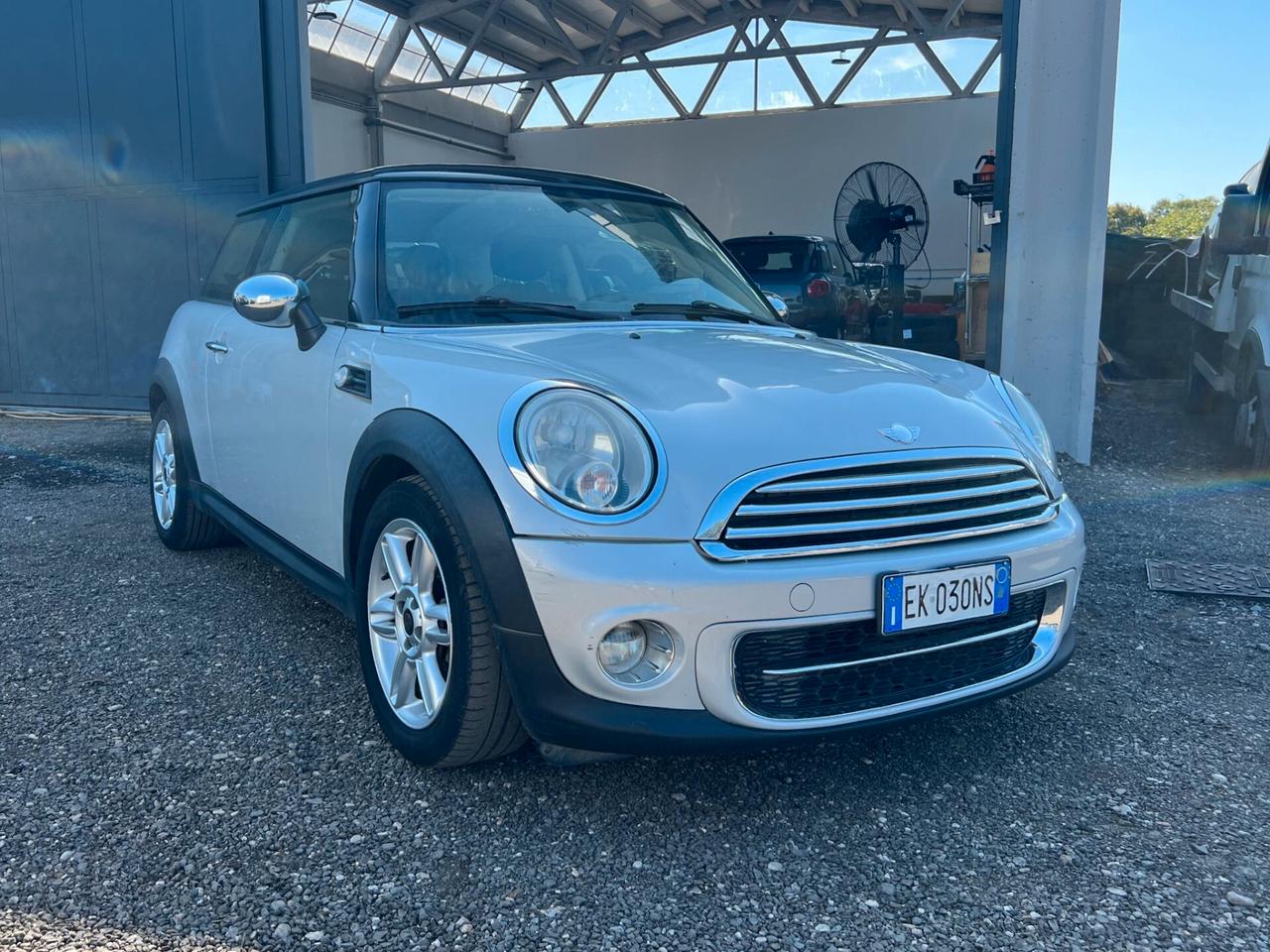 Mini Cooper 1.6 16V Cooper D