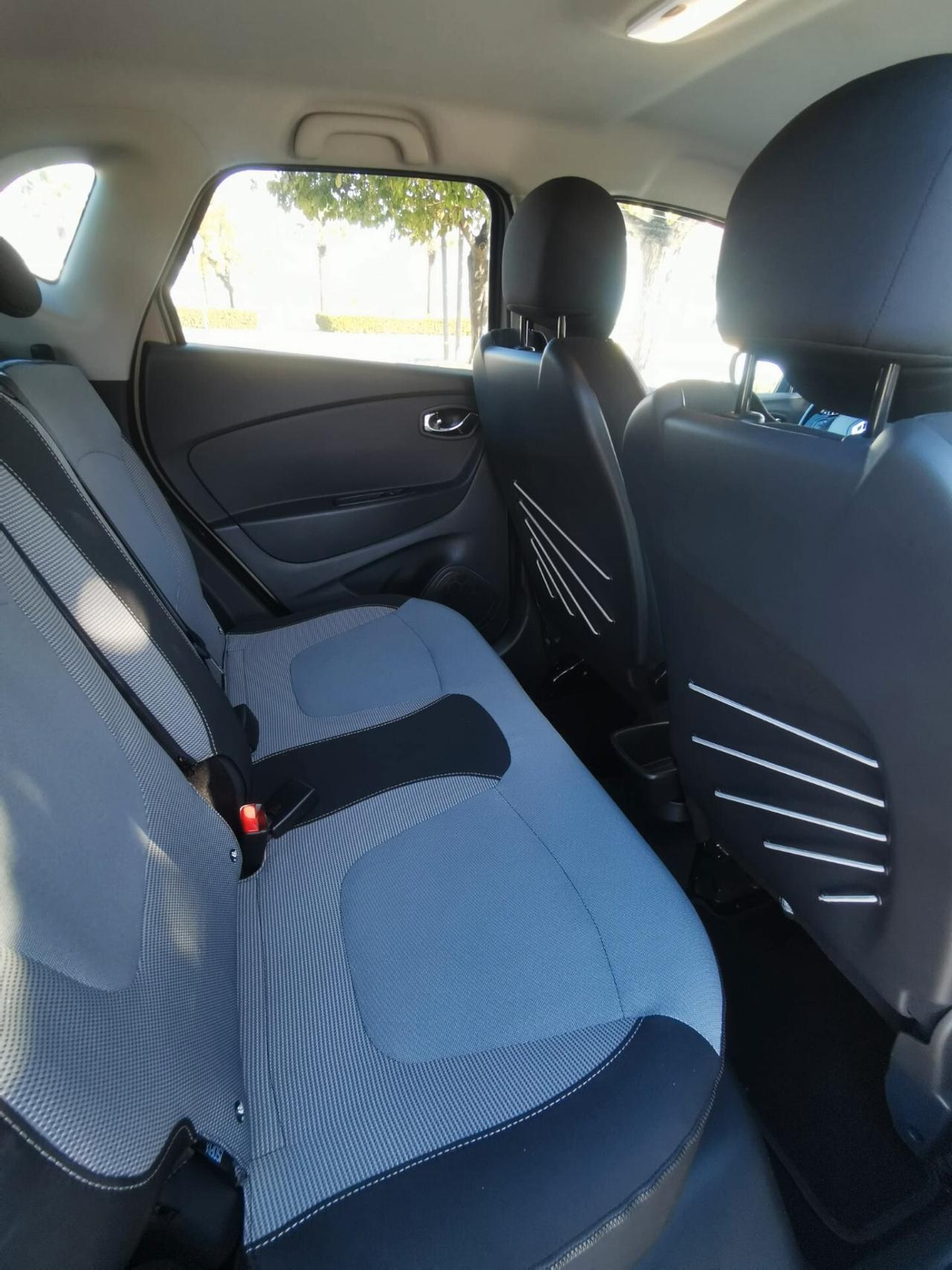 Renault Captur TCe 12V 90CV Energy Zen 2016