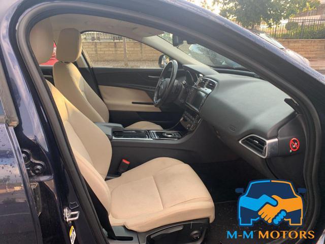 JAGUAR XE 2.0 D 180 CV aut. Pure Business Edition
