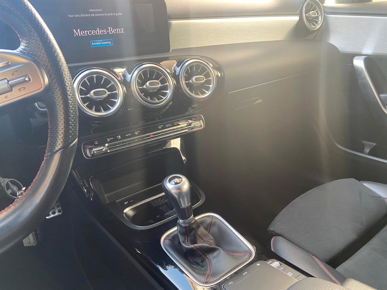 Mercedes-benz A 200 d Premium AMG