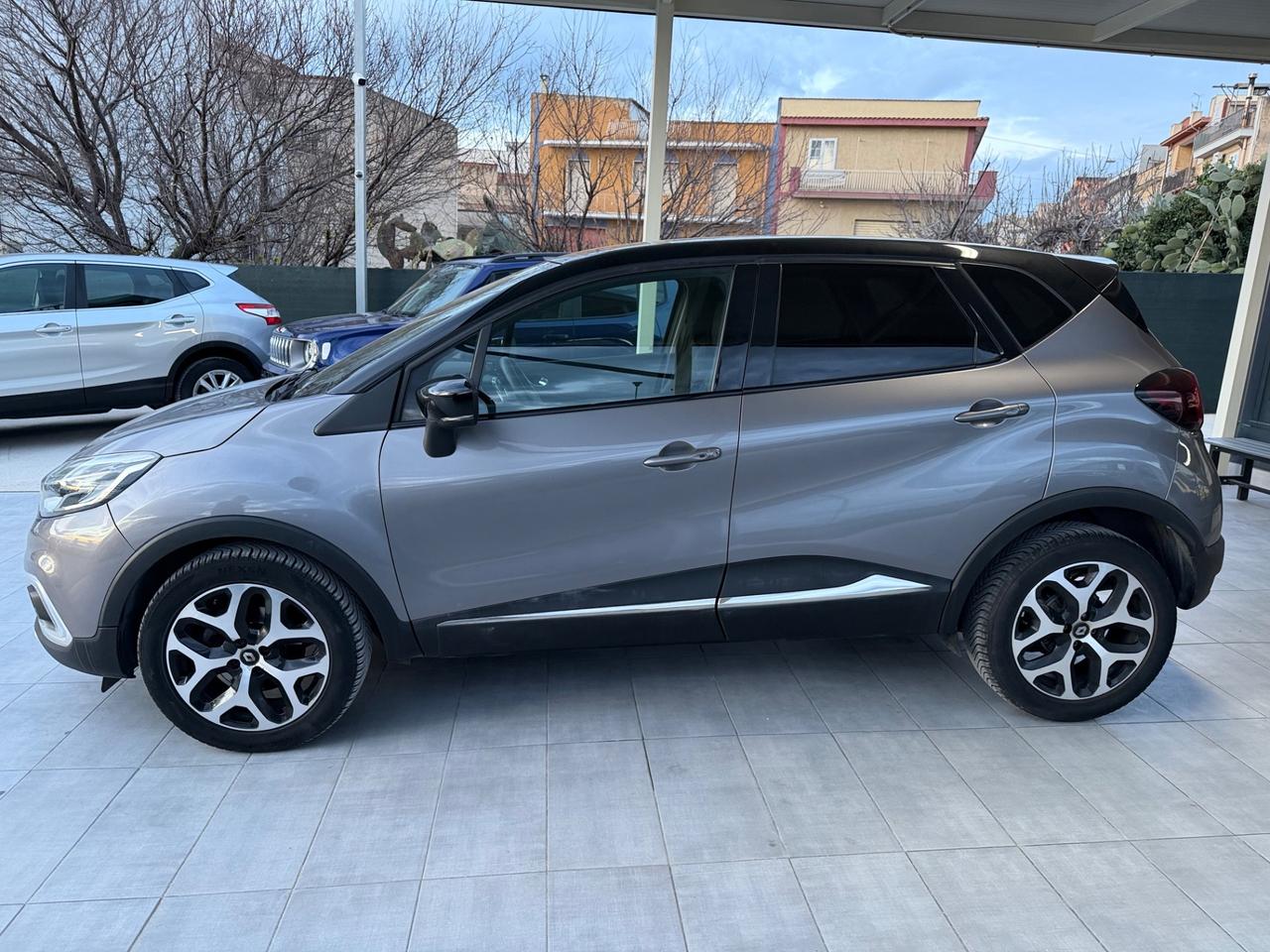 Renault Captur dCi 8V 90 CV EDC AUTOMATICA