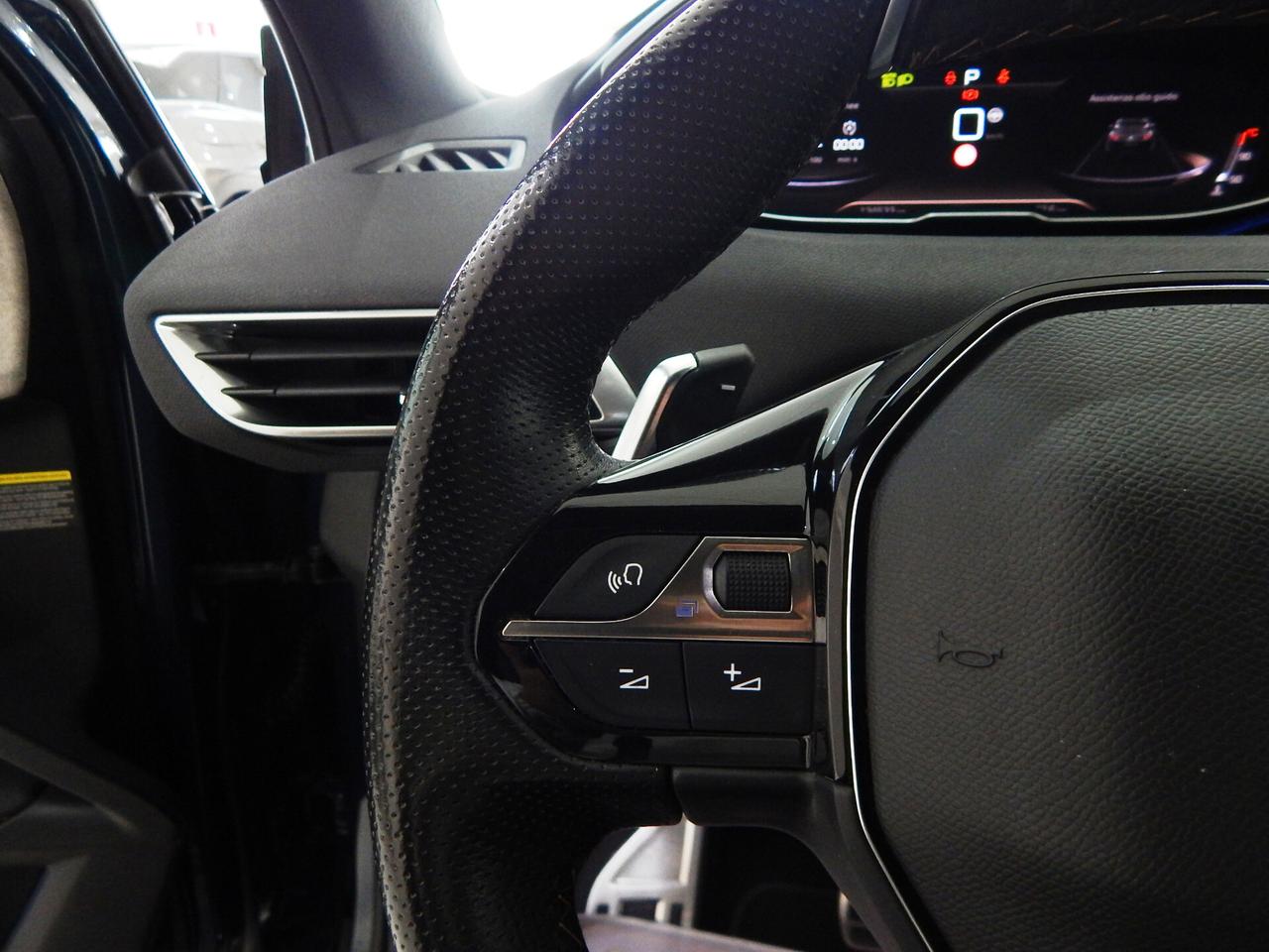 Peugeot 3008 1.5 bluehdi GT Pack S&S EAT8 TETTO-NAVI-PELLE-LED