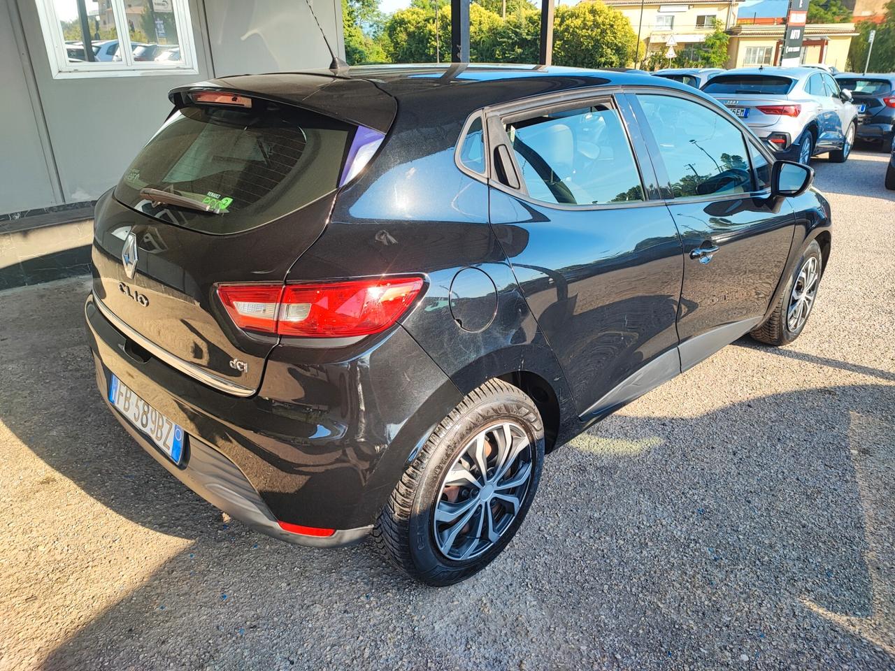Renault Clio 1.5 dCi 8V 75CV 5 porte Wave