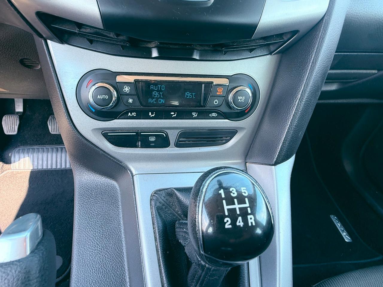 Ford Focus 1.6 120 CV GPL