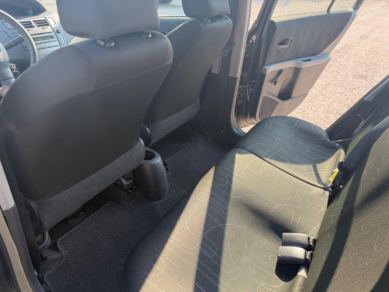 Toyota Yaris 1.0 5 porte Now