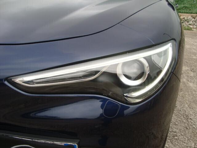 Alfa Romeo Stelvio 2.2 Turbodiesel 210 CV AT8 Q4 Executive