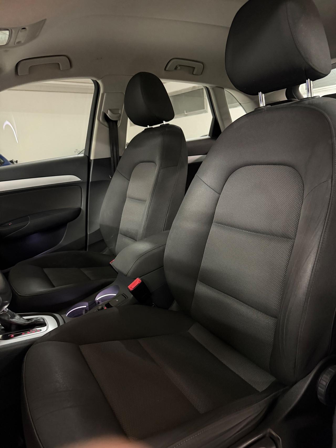 Audi Q3 2.0 TDI 150 CV Business