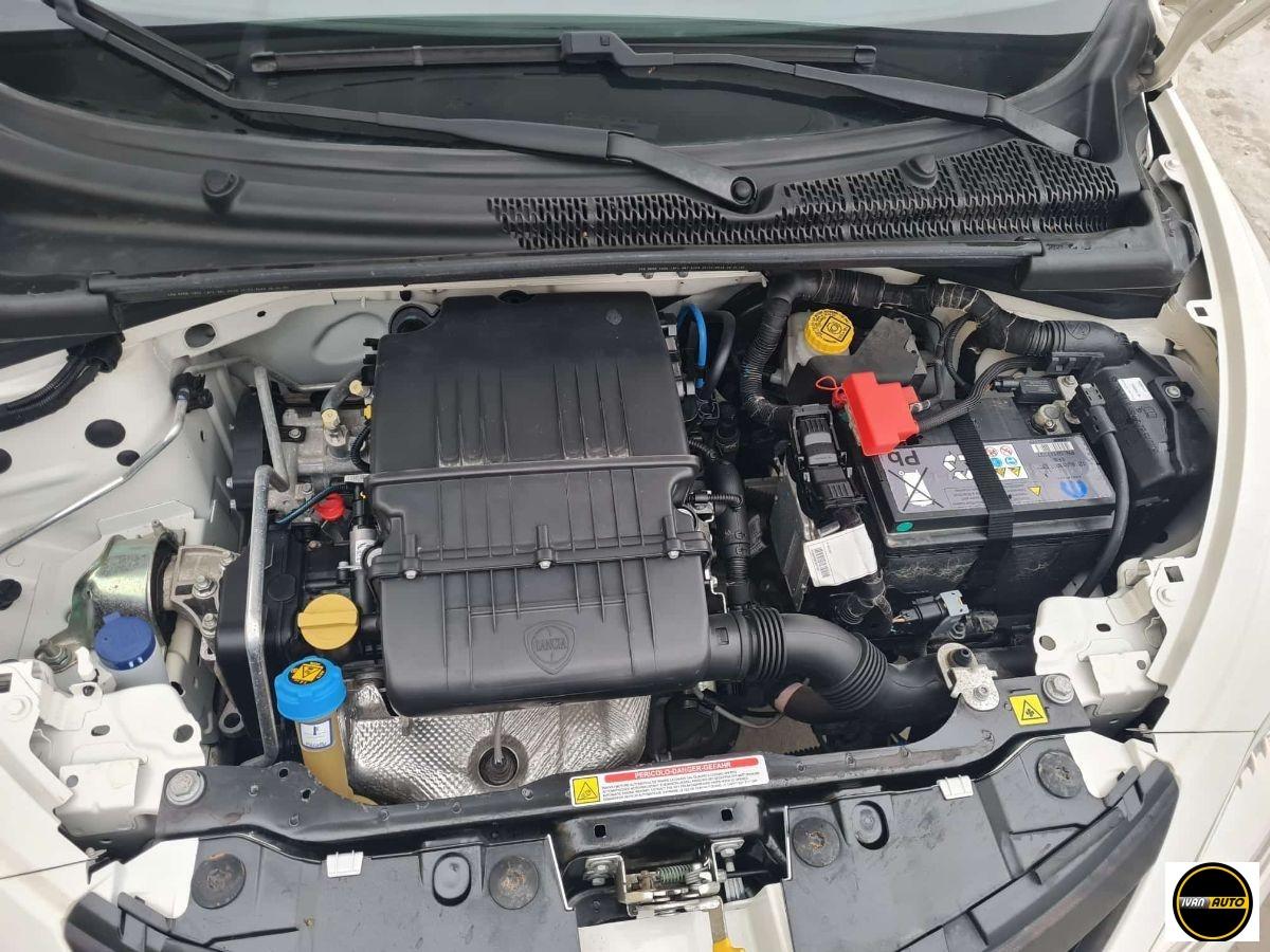 LANCIA Ypsilon 1.2 Benzina-26.000 Km-Neopatentati