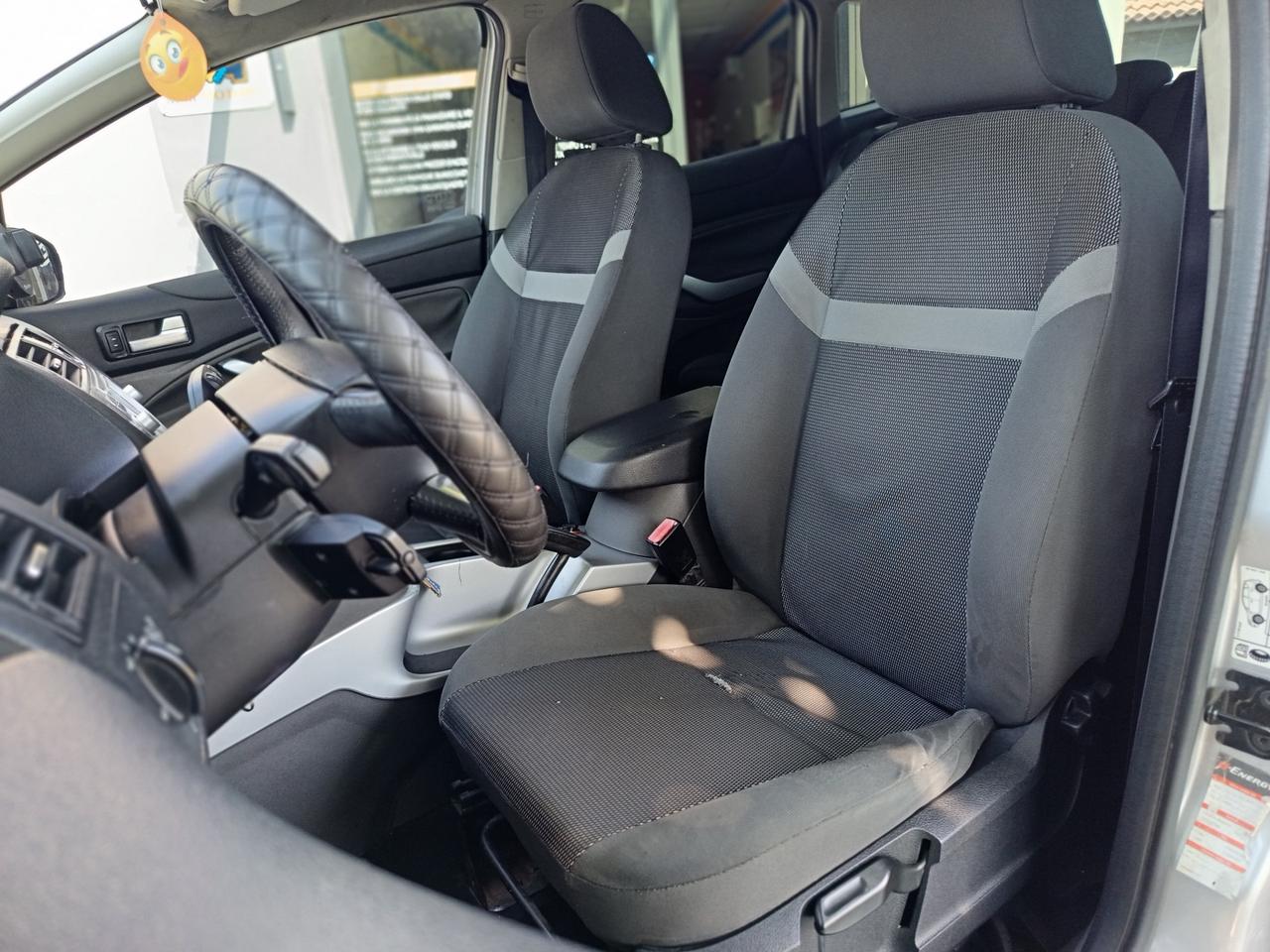 Ford Kuga 2.0 D TITANIUM