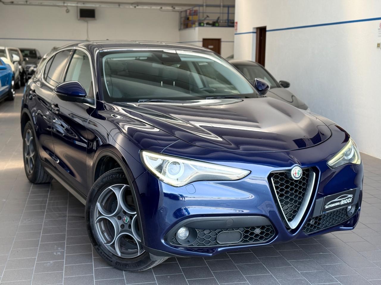 Alfa Romeo Stelvio 2.2 Turbodiesel 210 CV AT8 Q4 Super