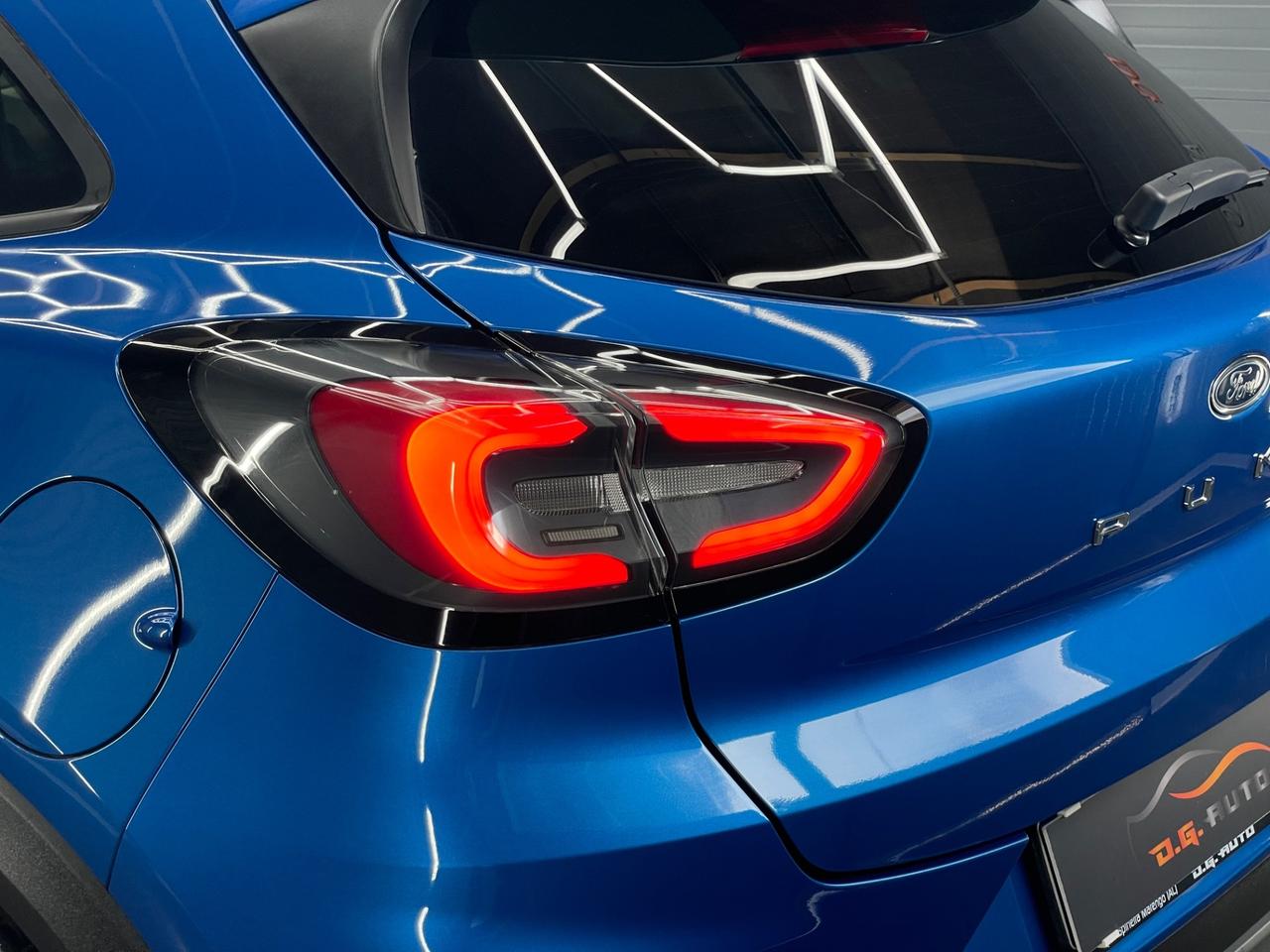 Ford Puma 1.0 EcoBoost Hybrid 125 CV S&S Titanium Design