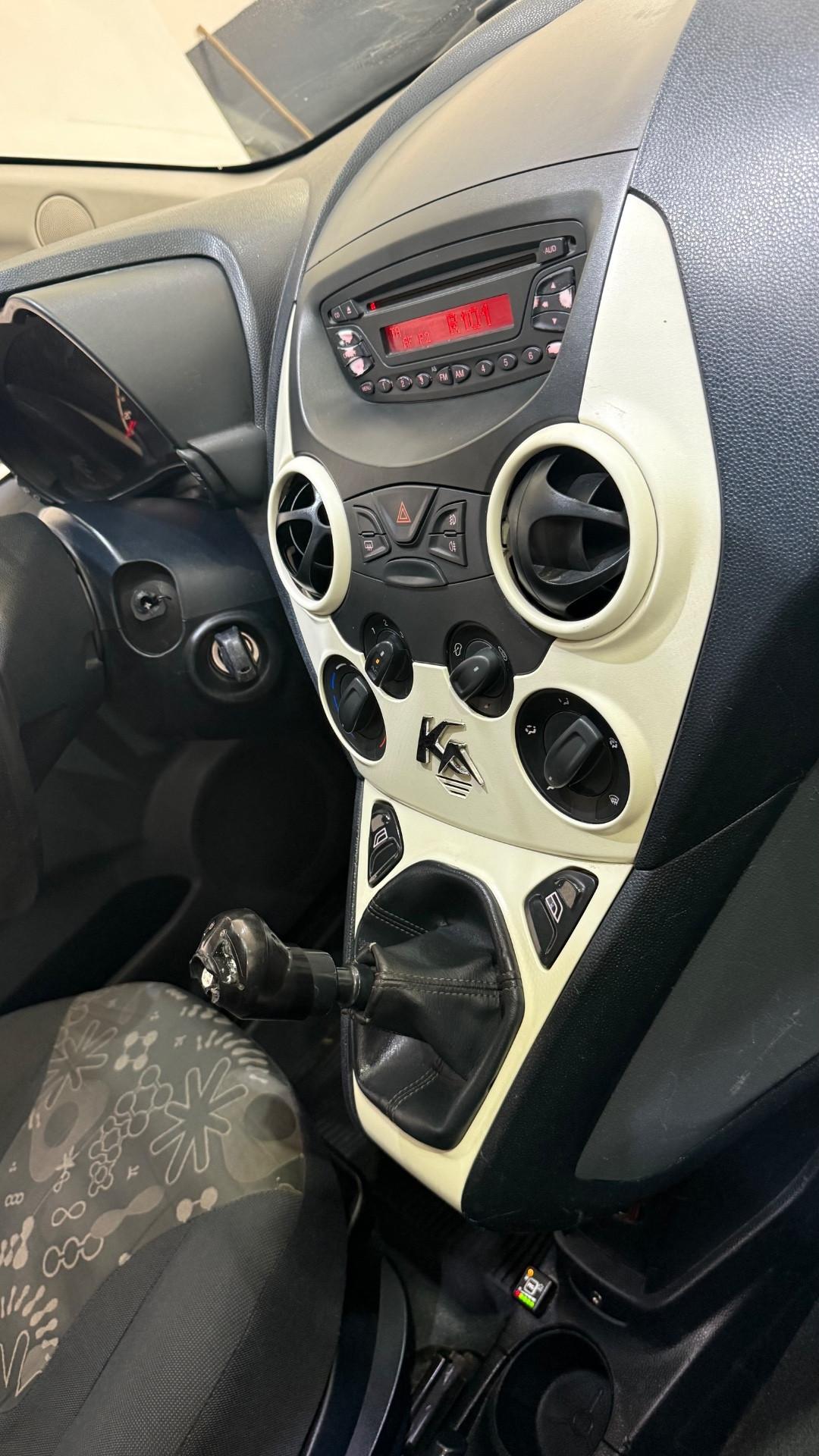 Ford Ka Ka+ 1.2 8V 69CV gpl
