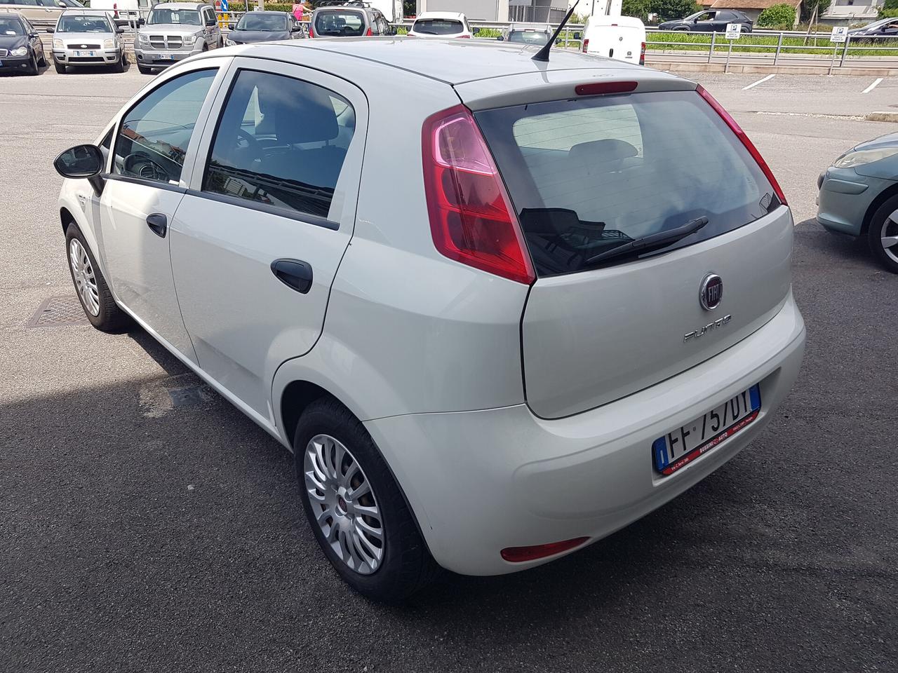 Fiat Punto 1.4 8V 5 porte Easypower Street