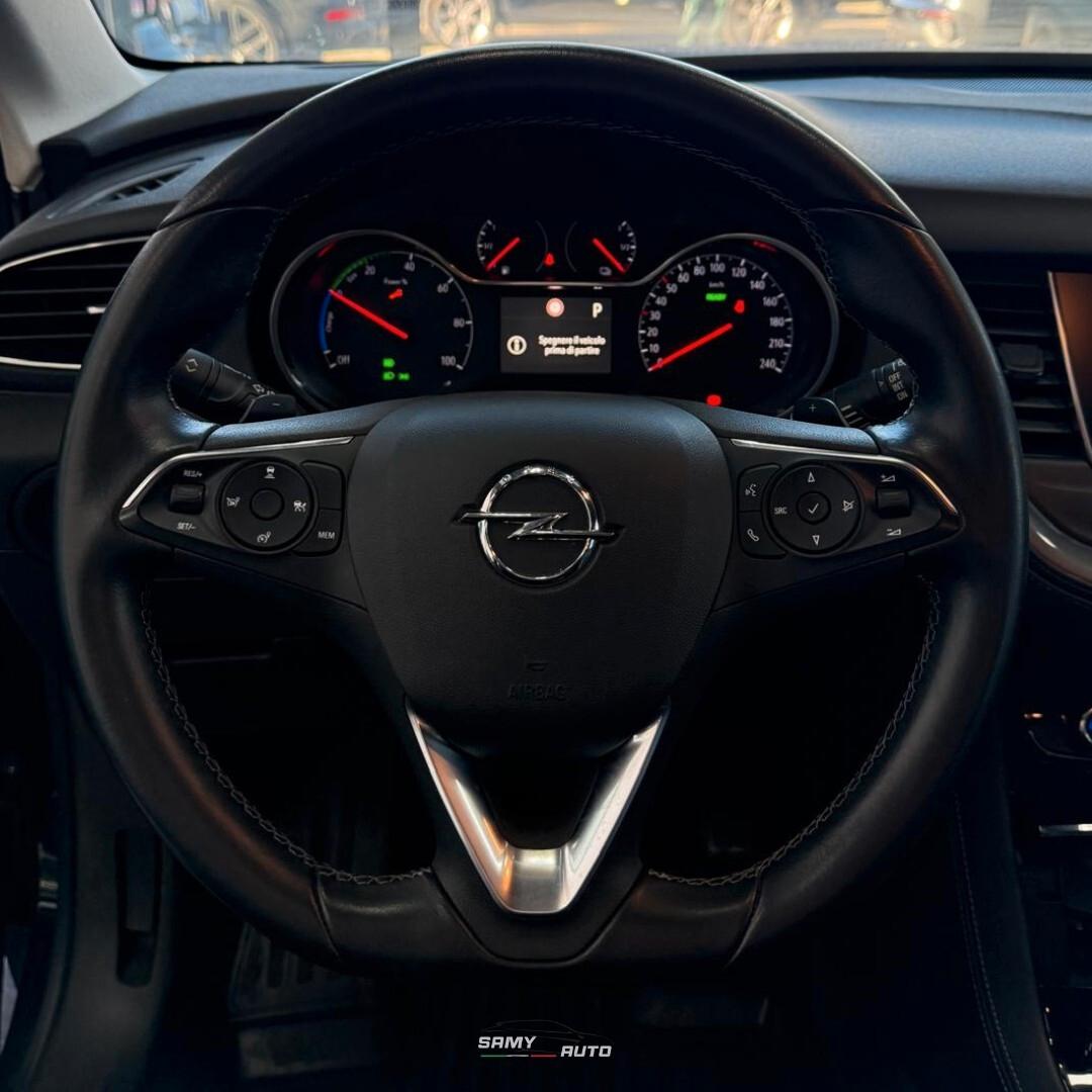 Opel Grandland X 1.6 Hybrid Plug-in aut. AWD Ultimate