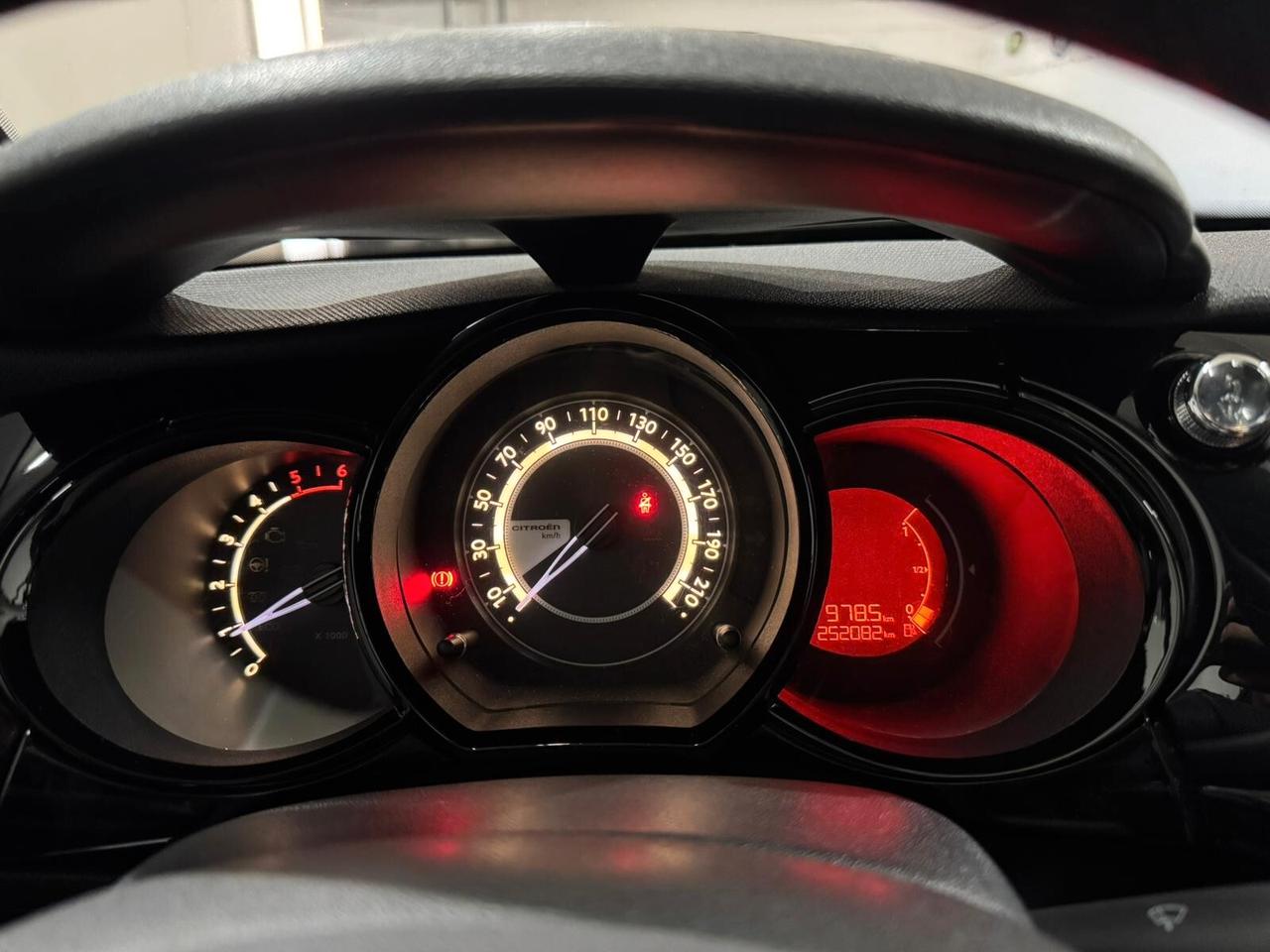 Citroen C3 BlueHDi 100 S&S Exclusive
