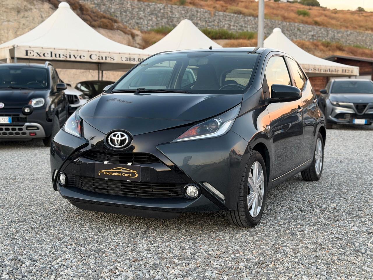 Toyota Aygo 1.0 VVT-i 72 CV 5 porte x-business