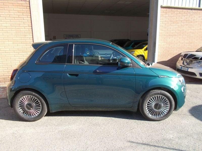 FIAT 500 Berlina 42 kWh 338.7575187 MASSARI MARCO NUOVA