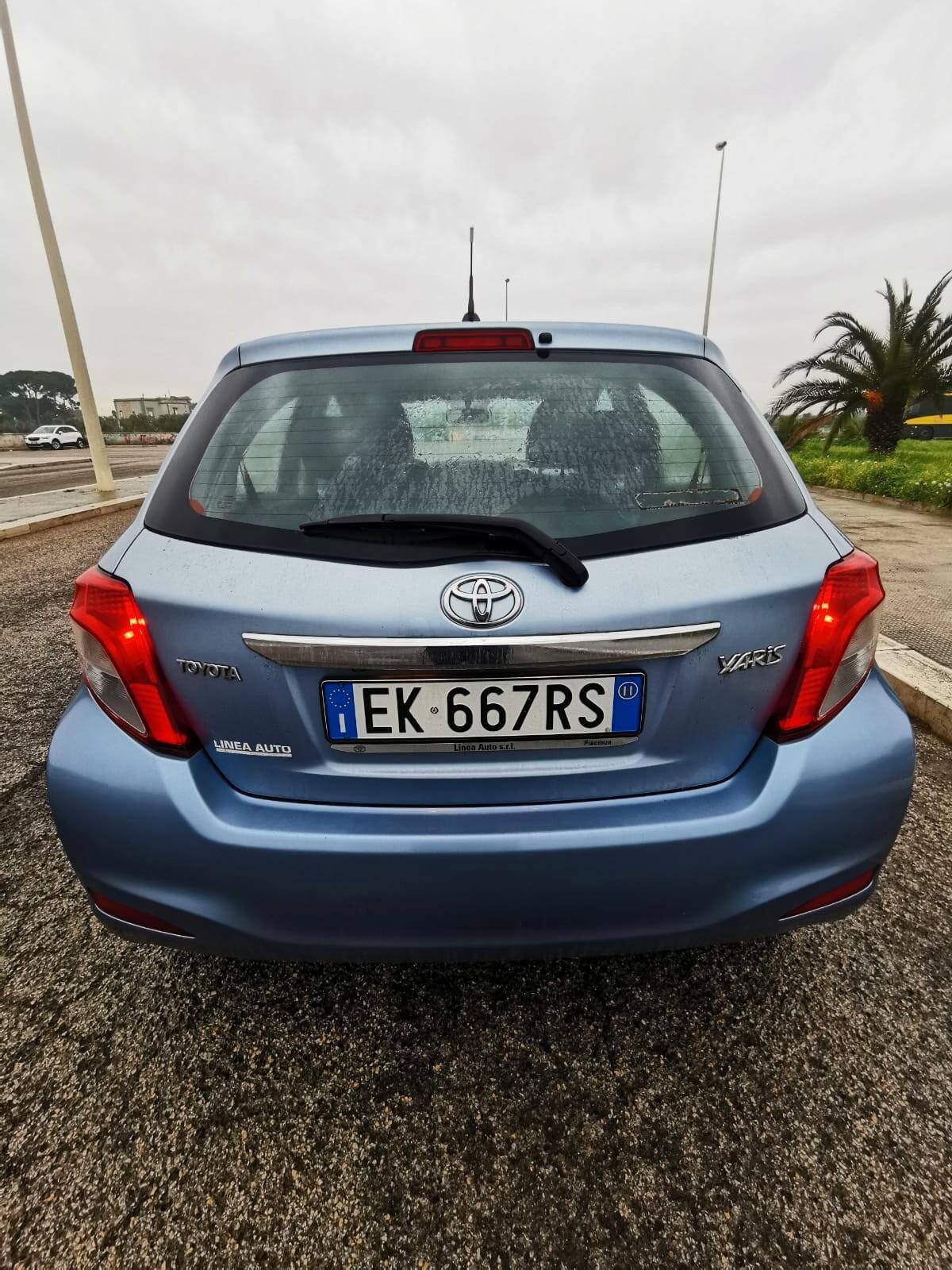 Toyota Yaris 1.0 5 porte Sol 11/2011