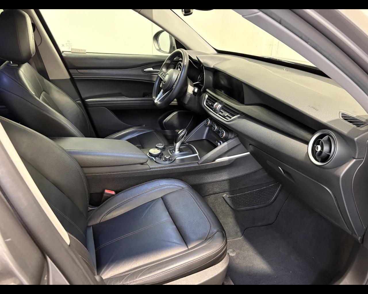ALFA ROMEO Stelvio 2.2 t Executive Q4