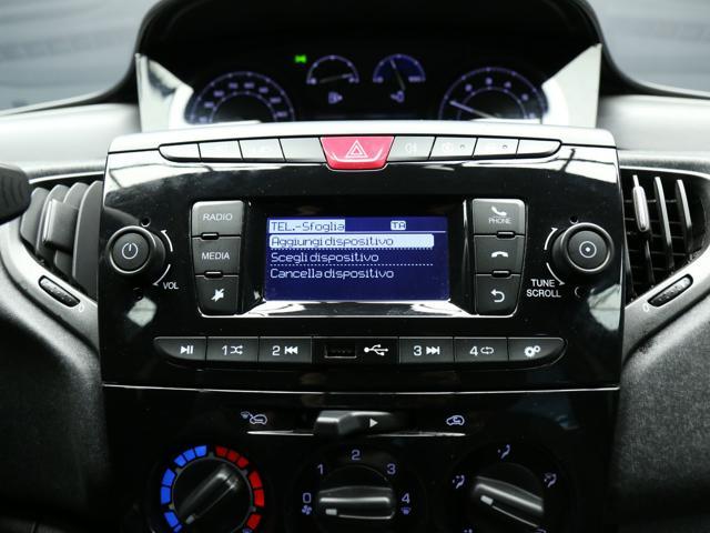 LANCIA Ypsilon 1.0 FireFly 5 porte S&S Hybrid Silver Plus