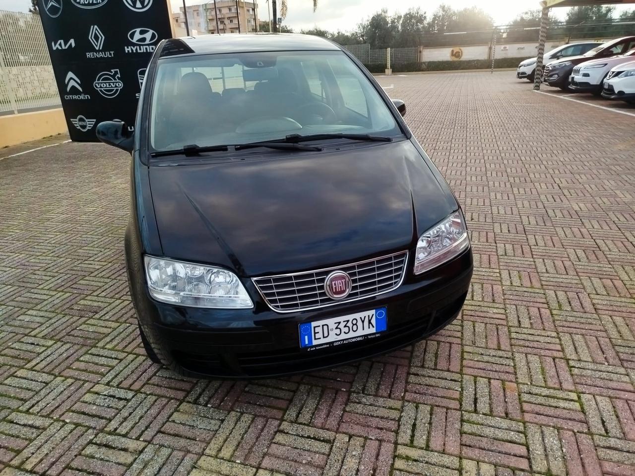 Fiat Idea 1.4 16V S&S Emotion