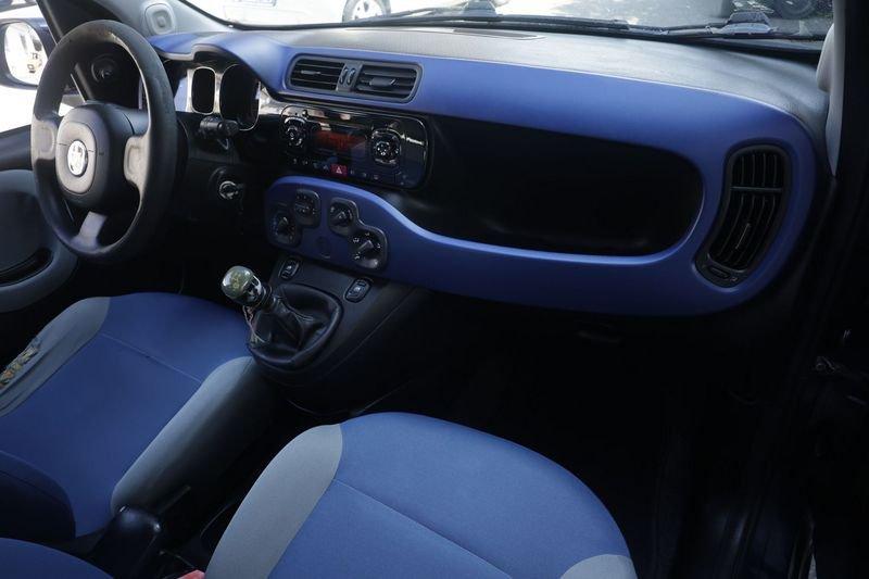 FIAT Panda FIAT Panda 1.2 Lounge 51KW ANNO 2012