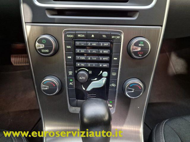 VOLVO V60 D3 Geartronic Momentum