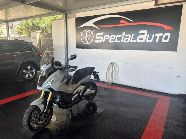 HONDA X-ADV 750 ABS DCT
