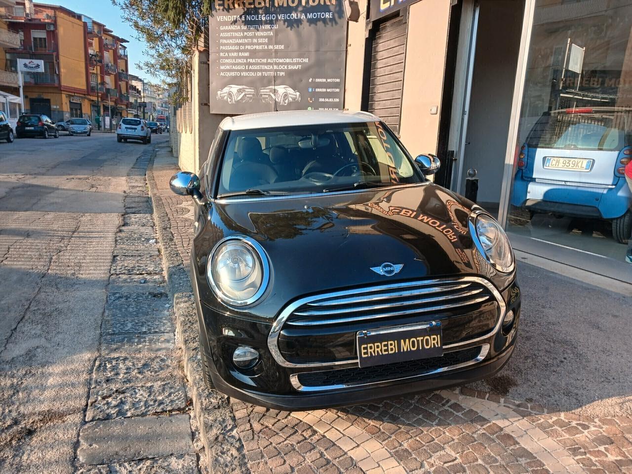 Mini 1.5 Cooper D 5 porte AUTOMATICO