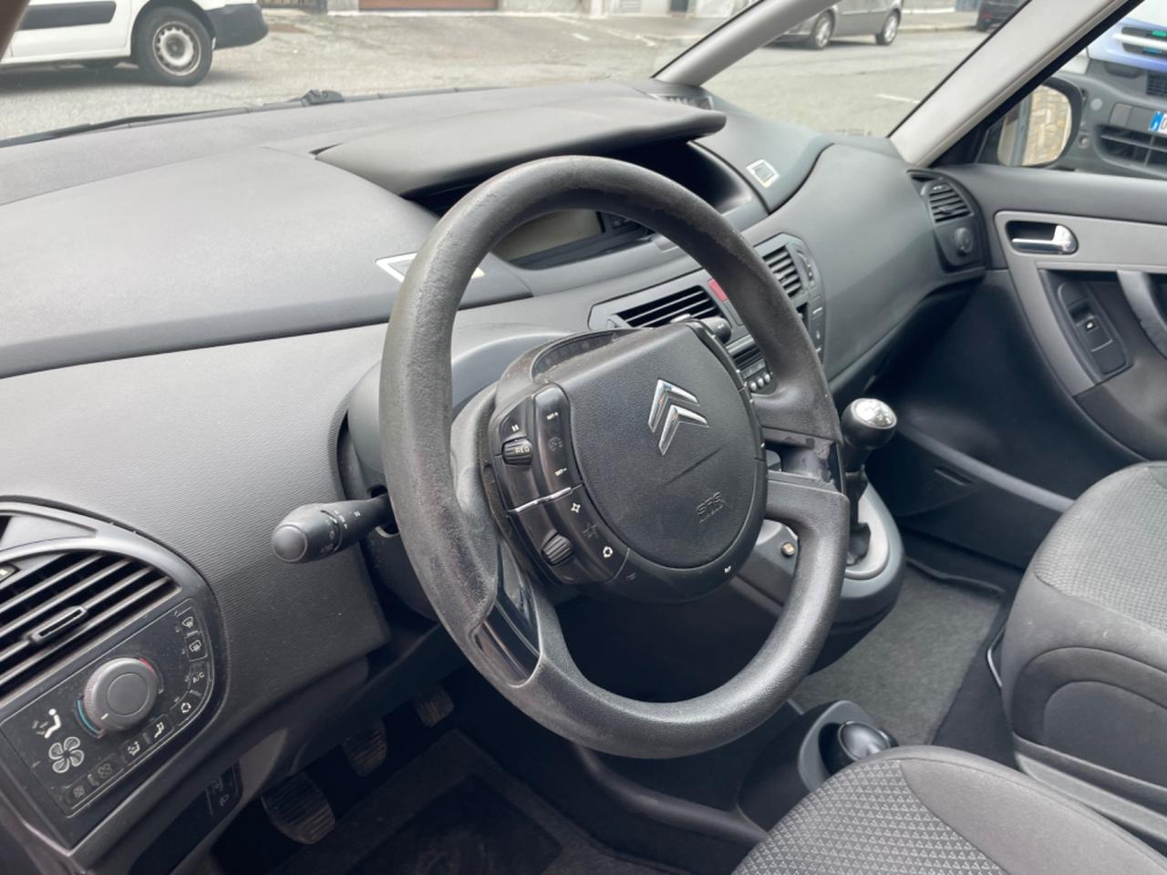 Citroen C4 Picasso 1.8 Classique