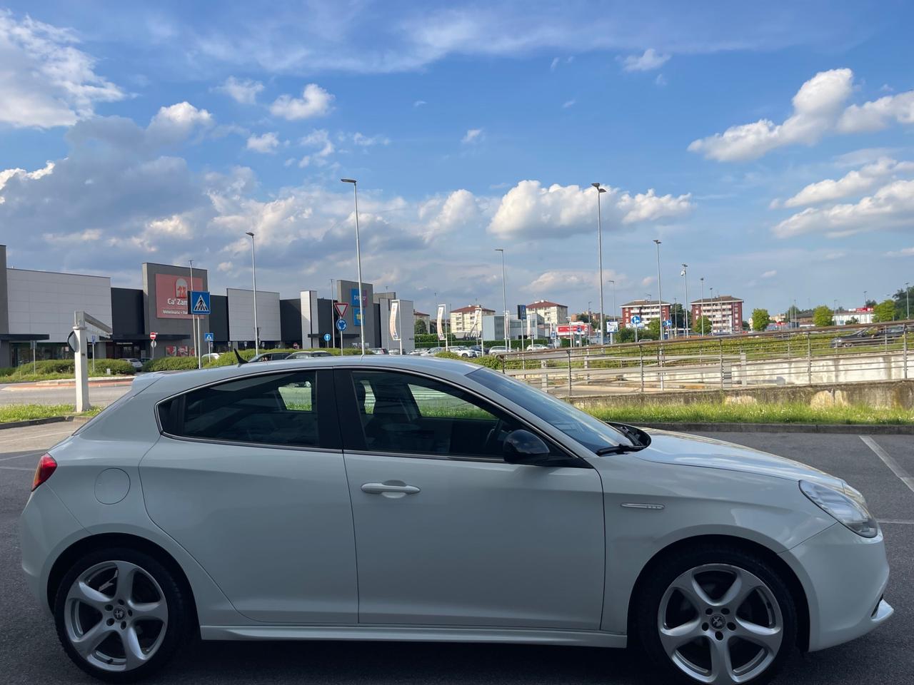 Alfa Romeo Giulietta 1.6 JTDm-2 105 CV Progression