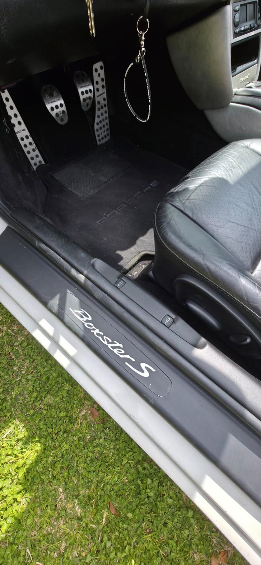 Porsche Boxster 3.2i 24V cat S