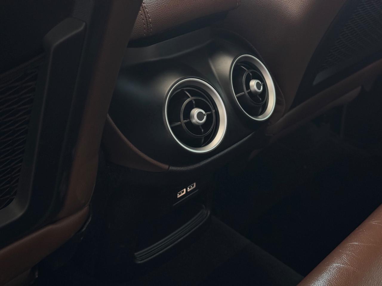 Alfa Romeo Stelvio 2.2 Q4 210CV AT8