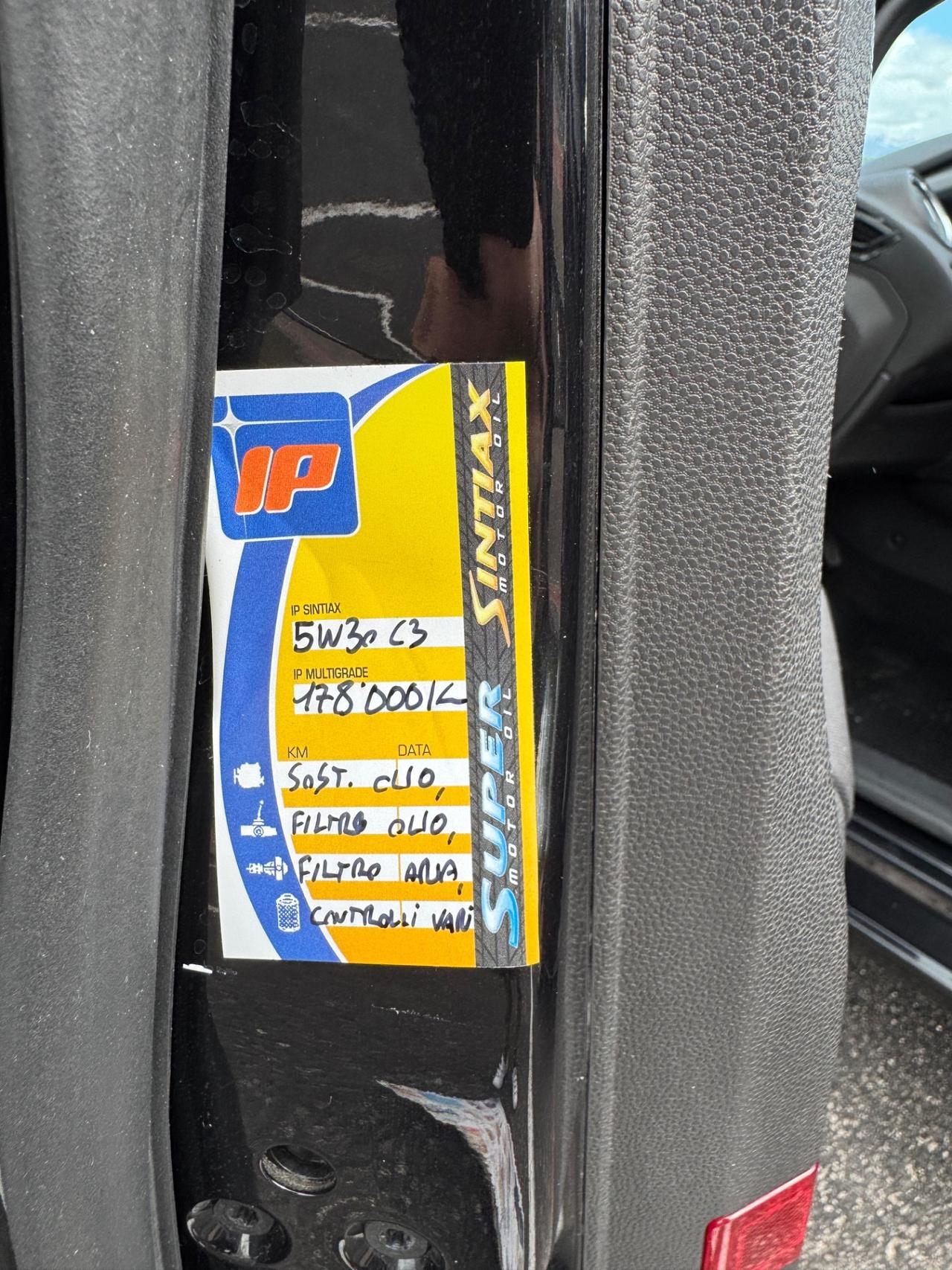 Ford Fiesta 1.5 TDCi 75CV 5 porte Titanium