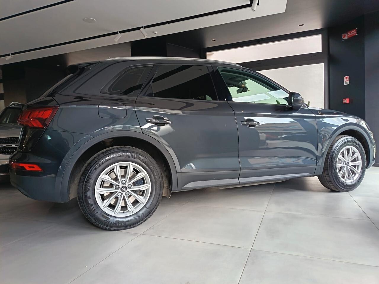 Audi Q5 35 TDI S tronic Business Advanced