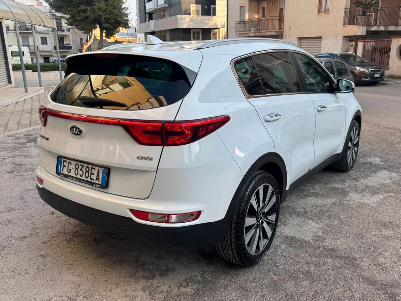 KIA SPORTAGE 1.7 CRDI 115 CV. CLASS NAVI+CERCHI+RETROCAMERA