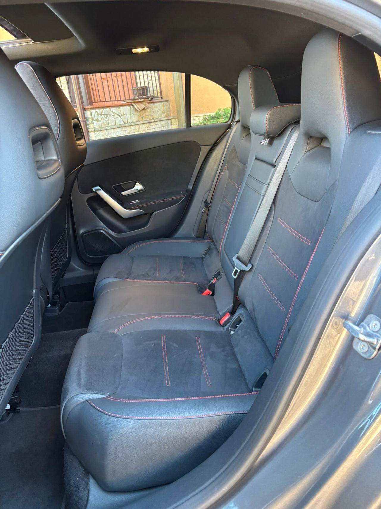 Mercedes-benz A 180 d Automatic AMG Line Premium