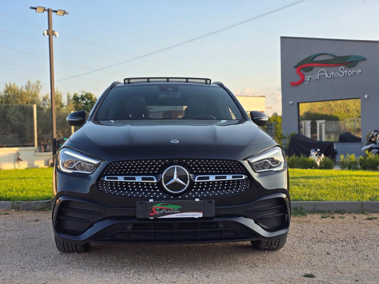 MERCEDES-BENZ GLA 220 d Automatic AMG Premium TETTUCCIO