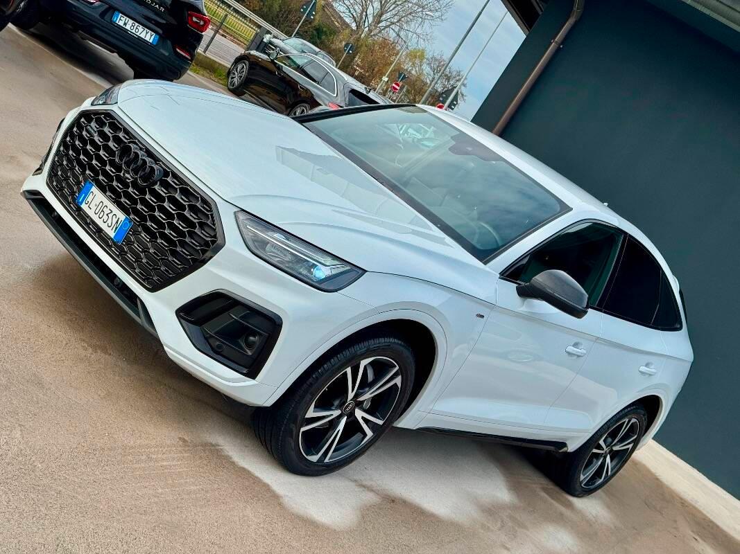 Audi Q5 Sportback 40 2.0 tdi mhev 12V S line quattro s-tronic