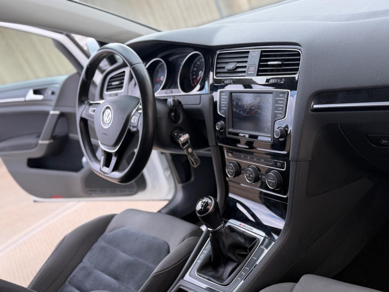 Volkswagen Golf 1.6 TDI 110 CV 4MOTION Highline 2016