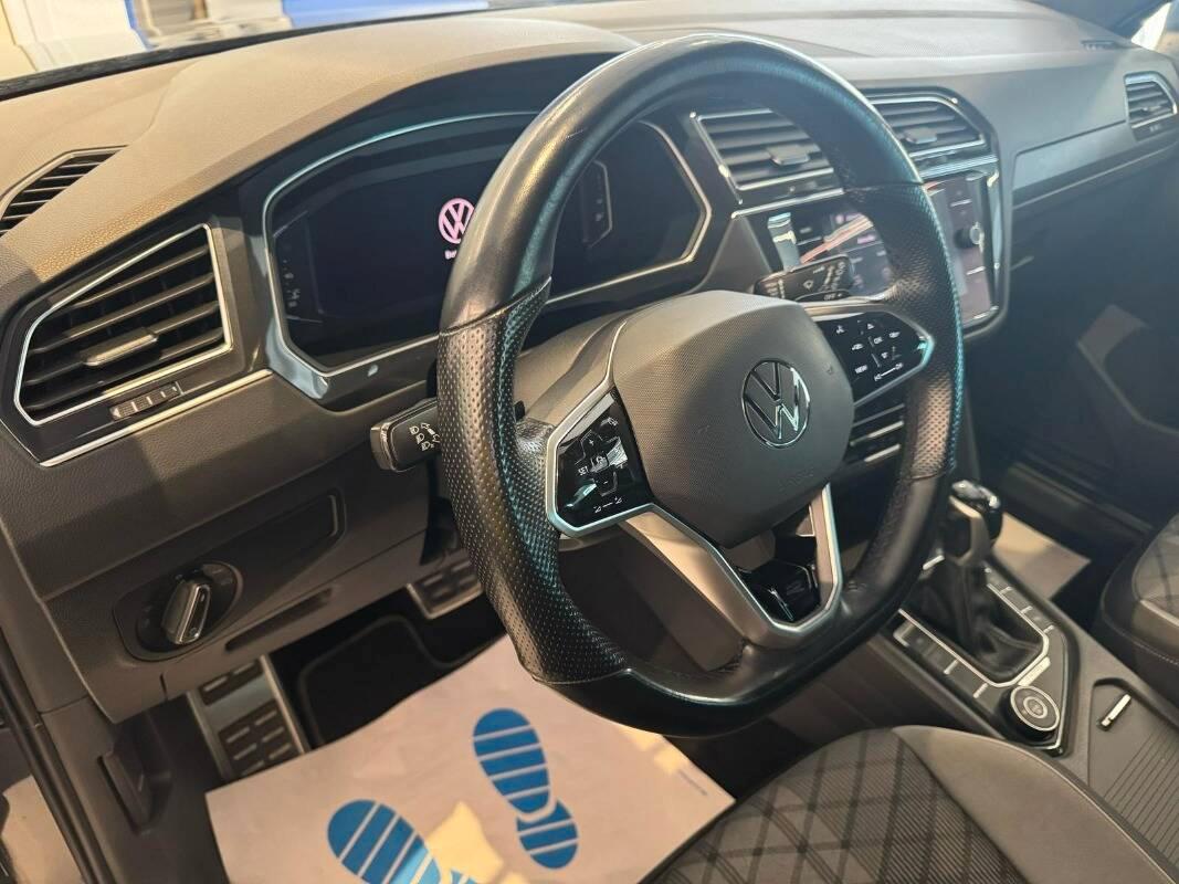 Volkswagen Tiguan 2.0 tdi R-Line 4motion 150cv dsg