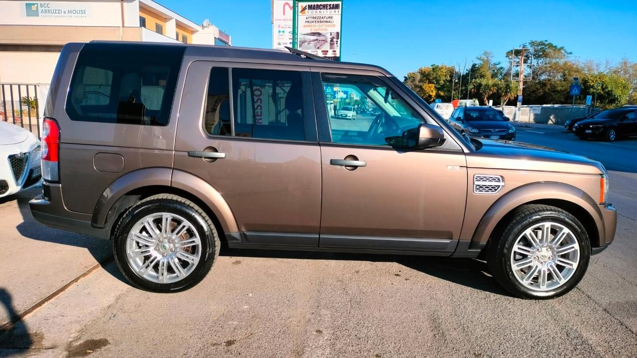 Land Rover Discovery 4 3.0 TDV6 HSE