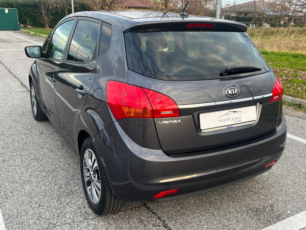 Kia Venga 1.4 CVVT 90CV UNICO PROP neopatentati
