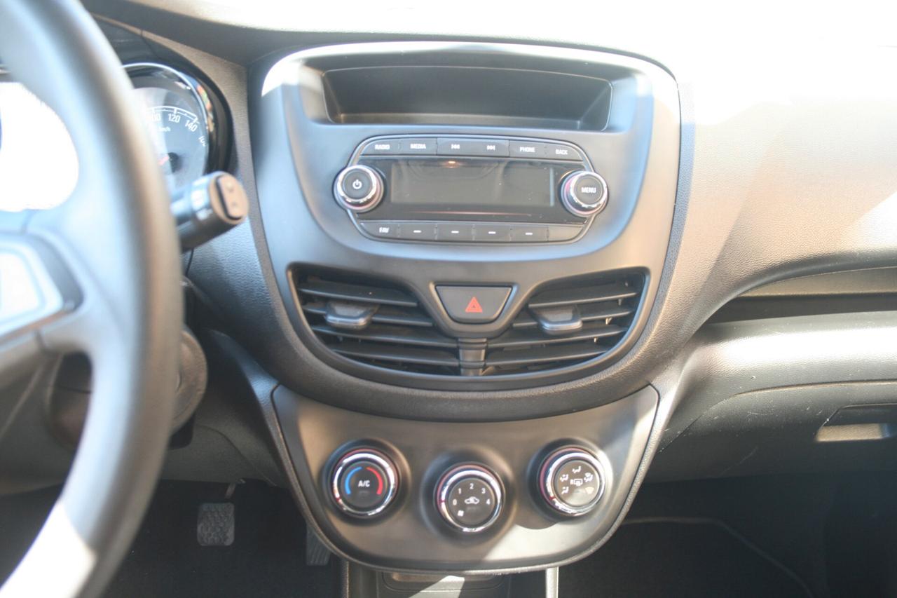 Opel Karl 1.0 75 CV