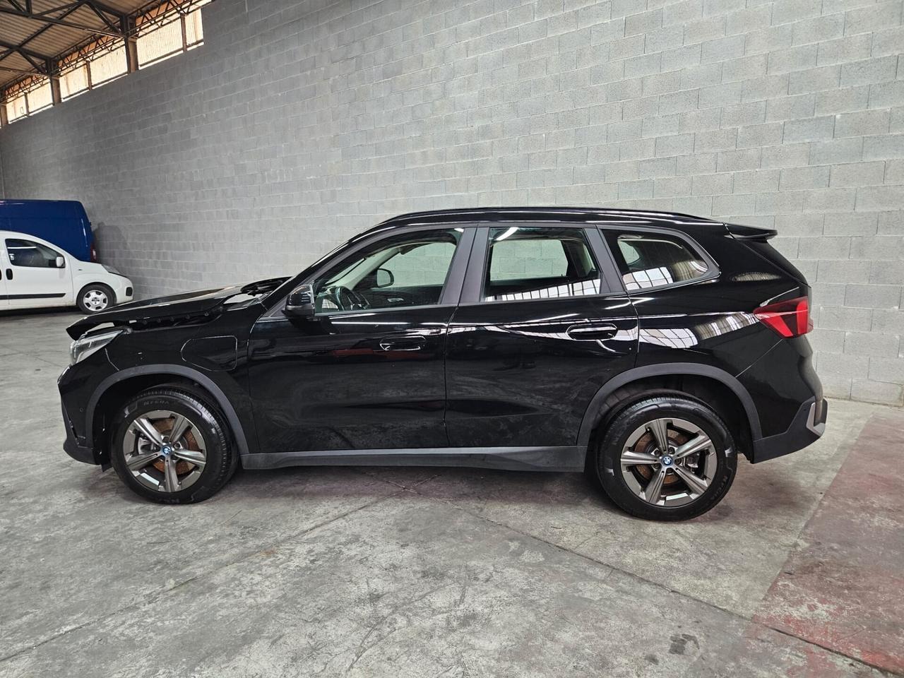 BMW X1 xdrive 25e auto - INCIDENTATA